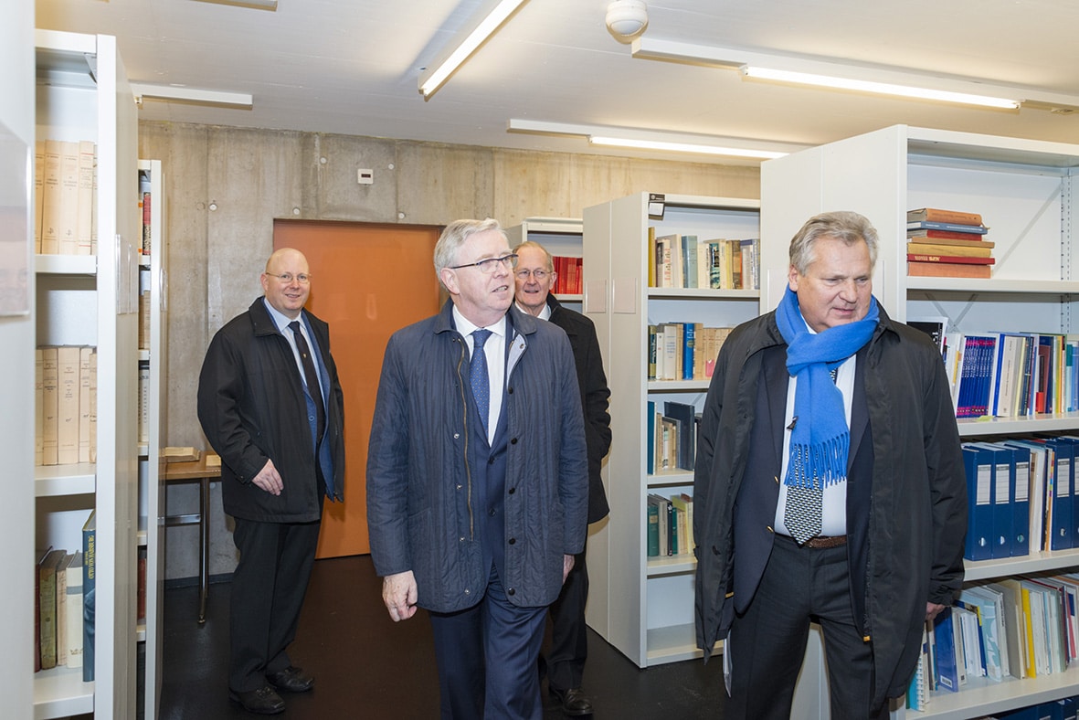Aleksander Kwaśniewski et Joseph Deiss (2016)