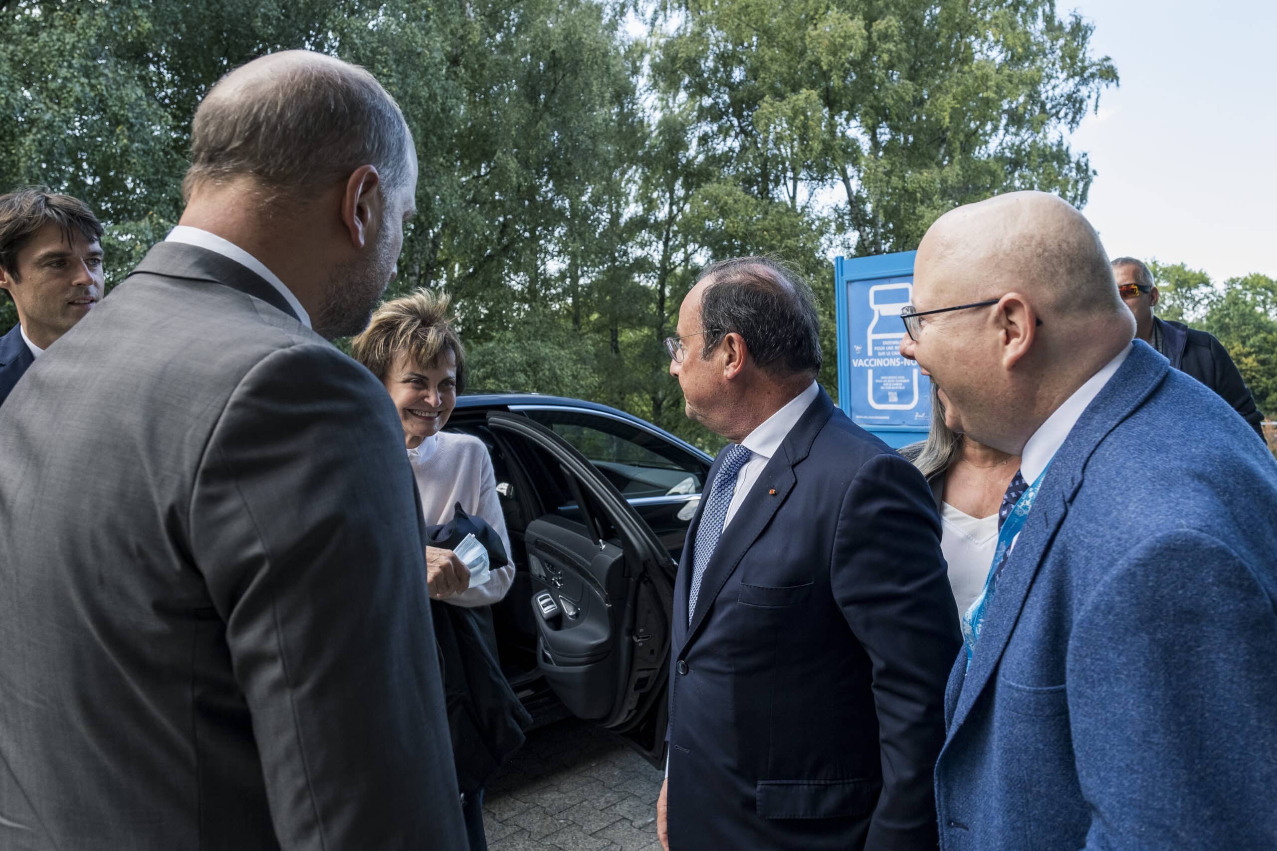 M. Calmy-Rey et F. Hollande (2021)