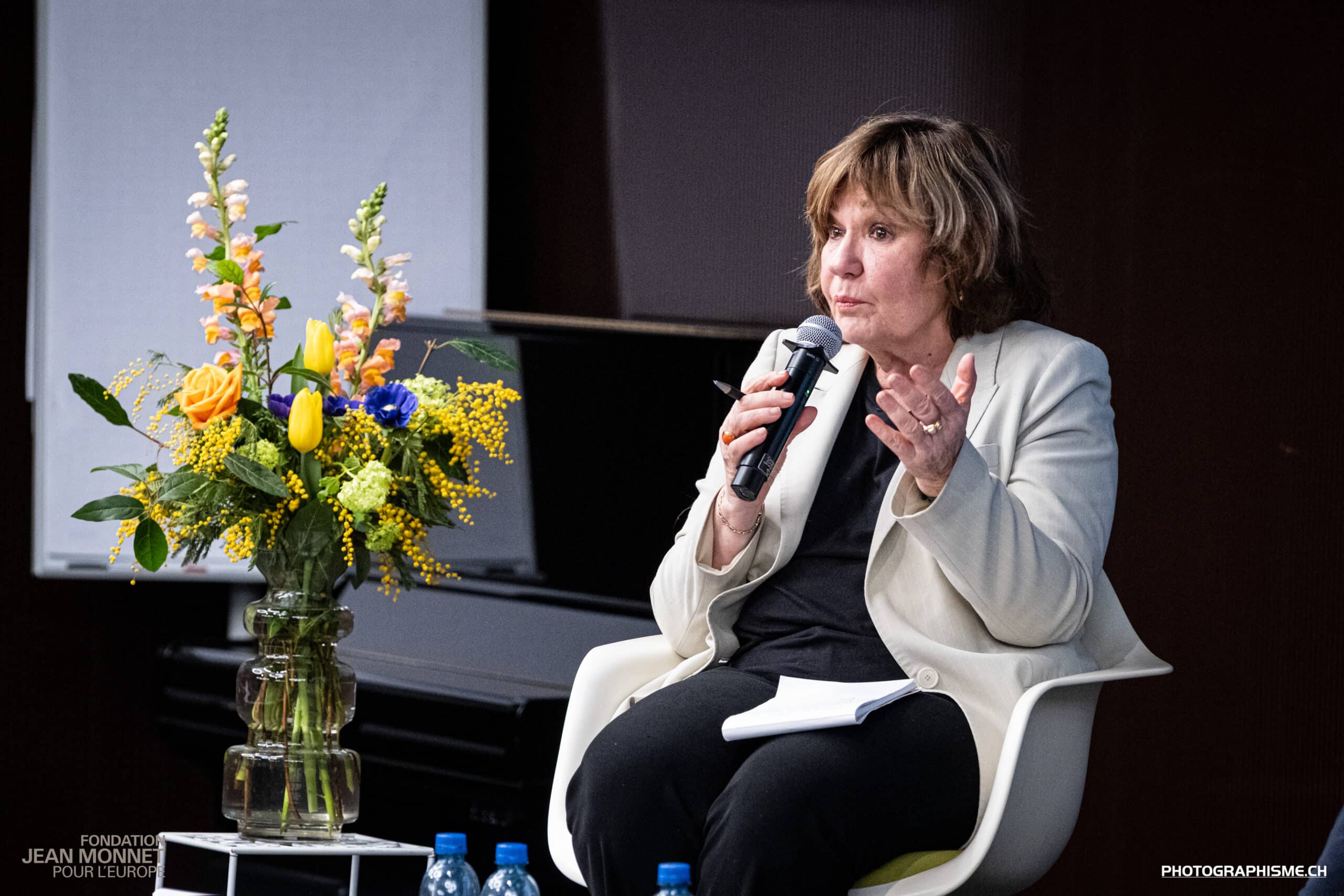 Notre monde en question : ruptures et avenir (2025)