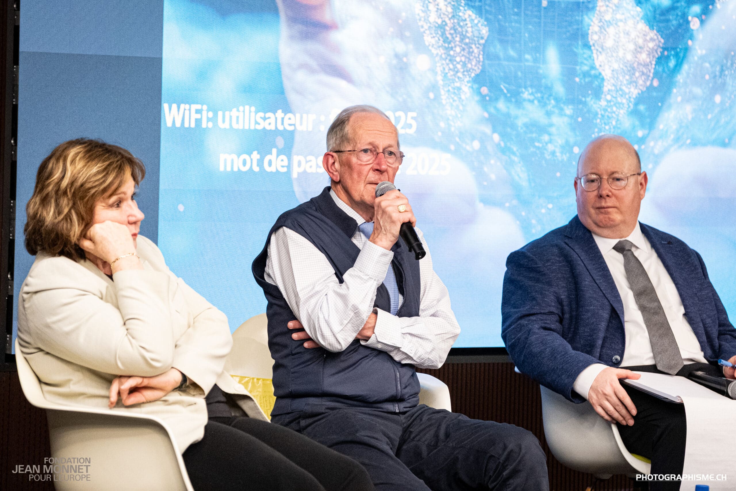 Notre monde en question : ruptures et avenir (2025)
