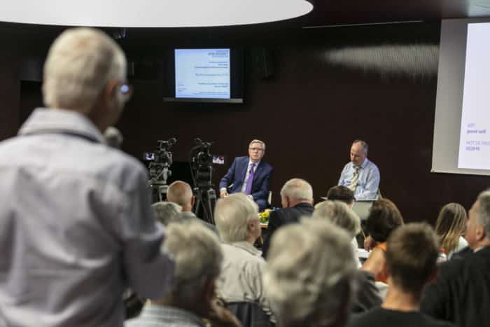 Un lieu de débat et de rencontre